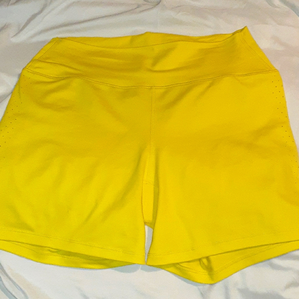 Buffbunny Shorts